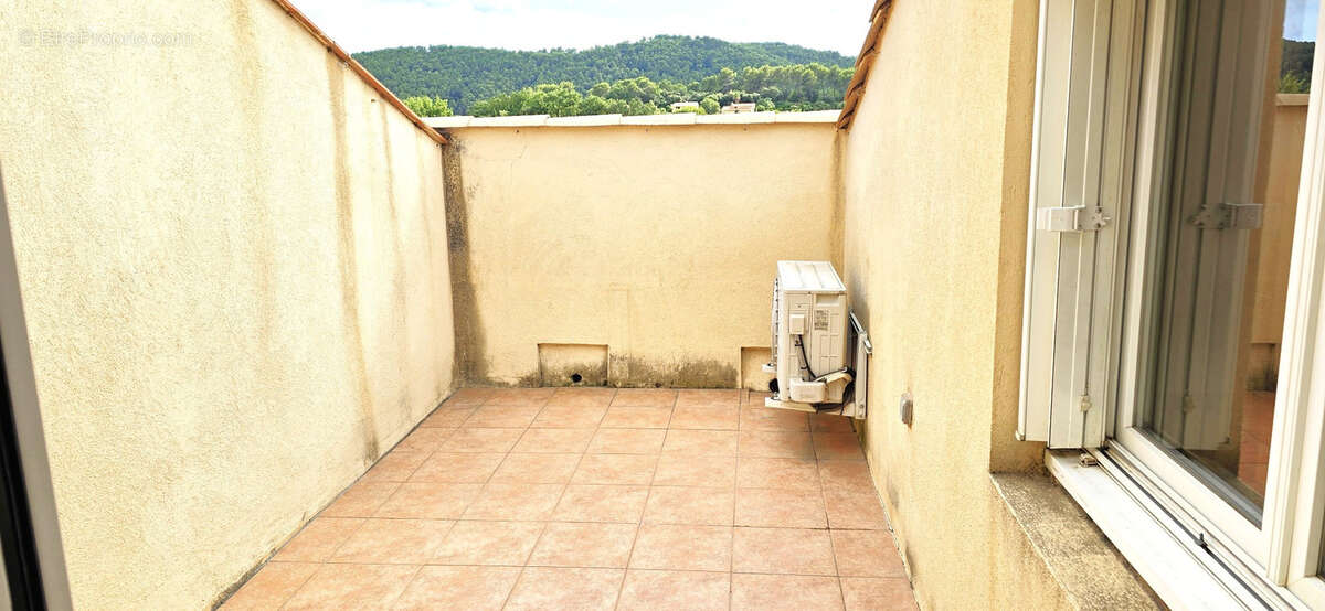 Appartement à DRAGUIGNAN