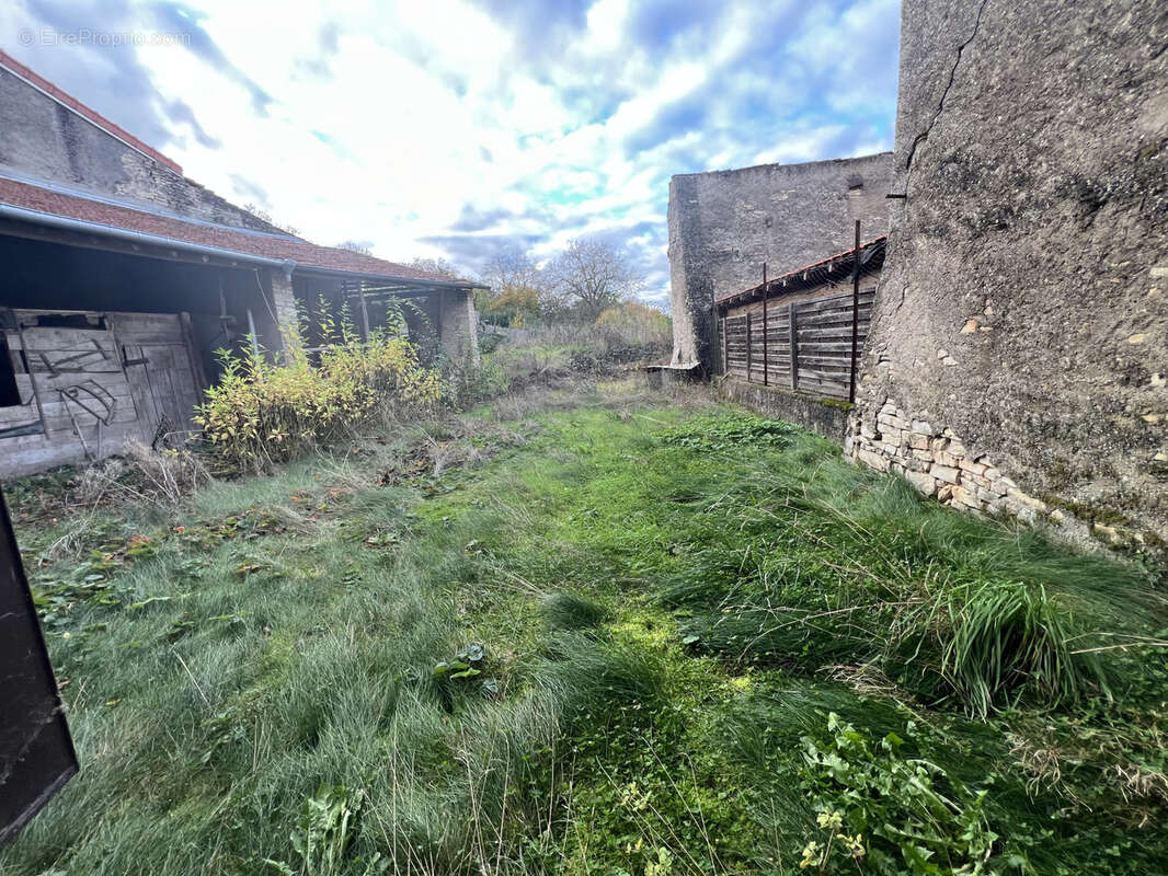 Maison à HAUSSONVILLE