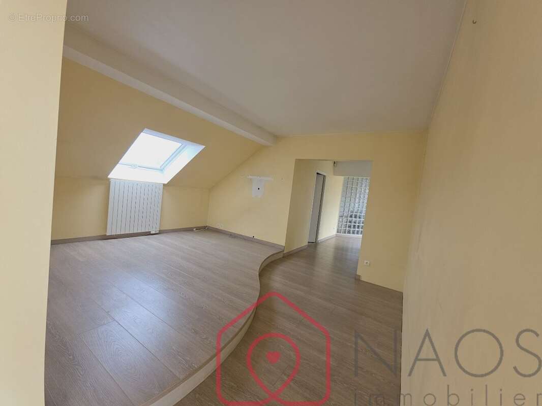 Appartement à ARCHAMPS
