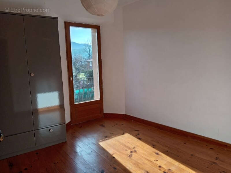 Maison à PRAT-BONREPAUX