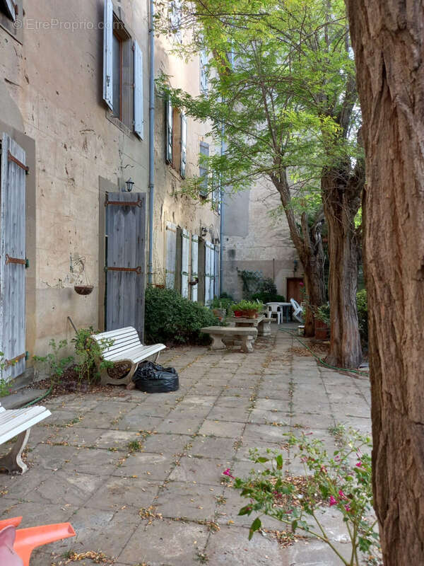 Maison à FONTCOUVERTE