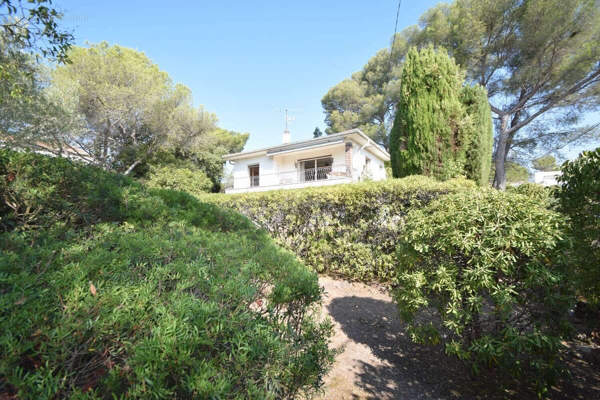 Maison à SAINT-RAPHAEL