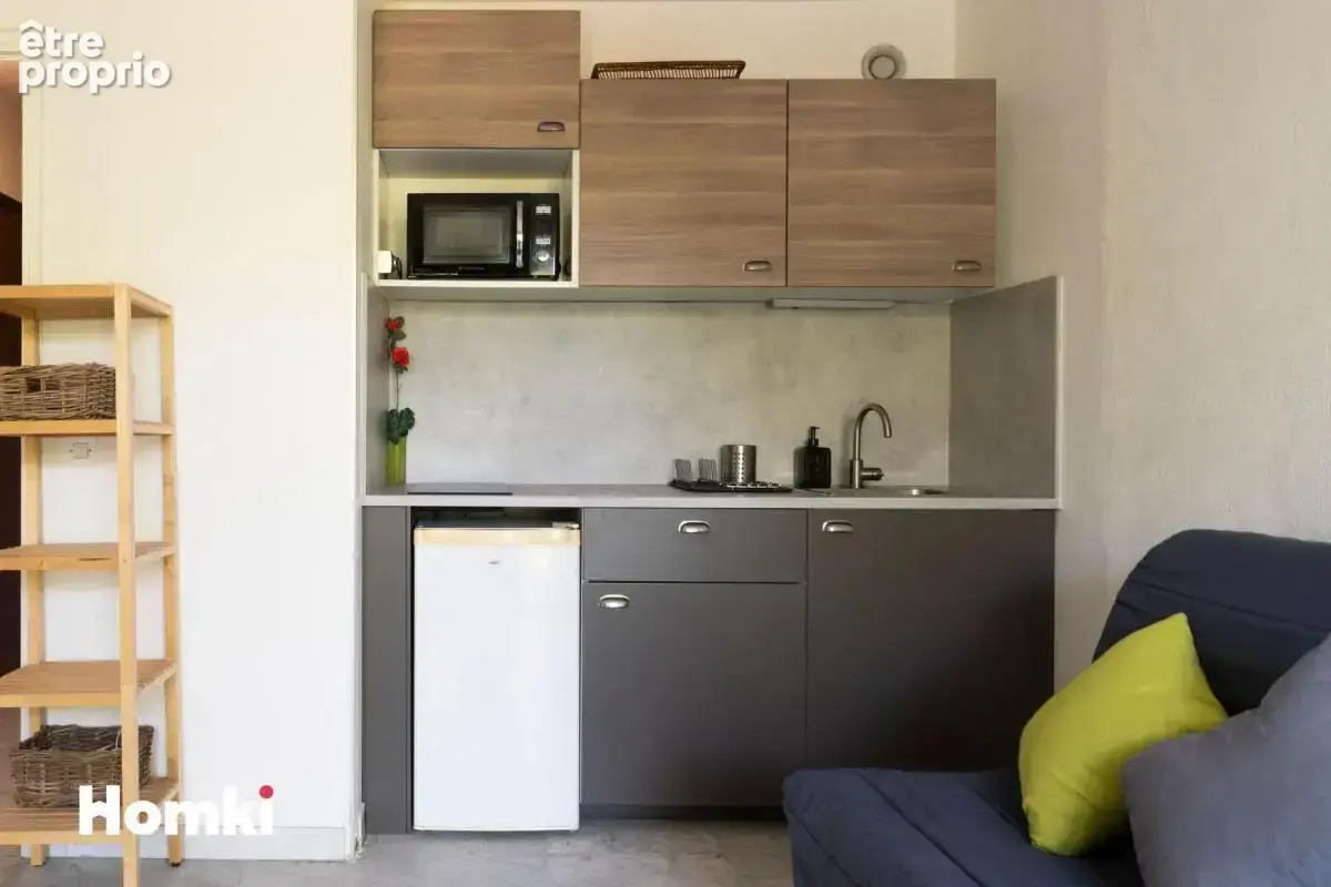Appartement T1 dernier étage avec terrasse et parking - photo 8