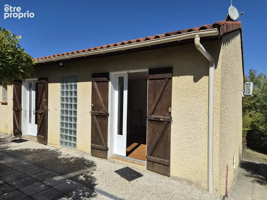 Maison T5 + garage, terrasse, jardin arboré - photo 11