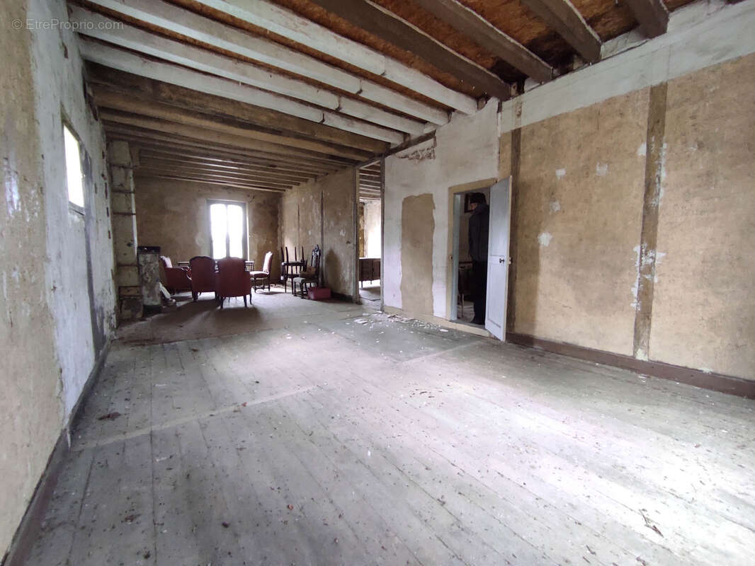 Maison à LA CHAPELLE-GAUGAIN