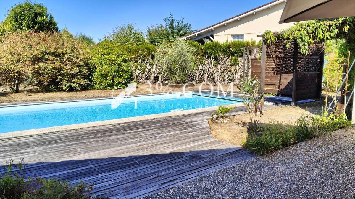 Maison d'architecte avec piscine   Quartier recherché de Mon - photo 19