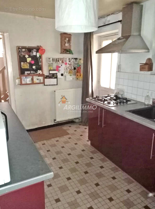 Maison à SAINT-CALAIS