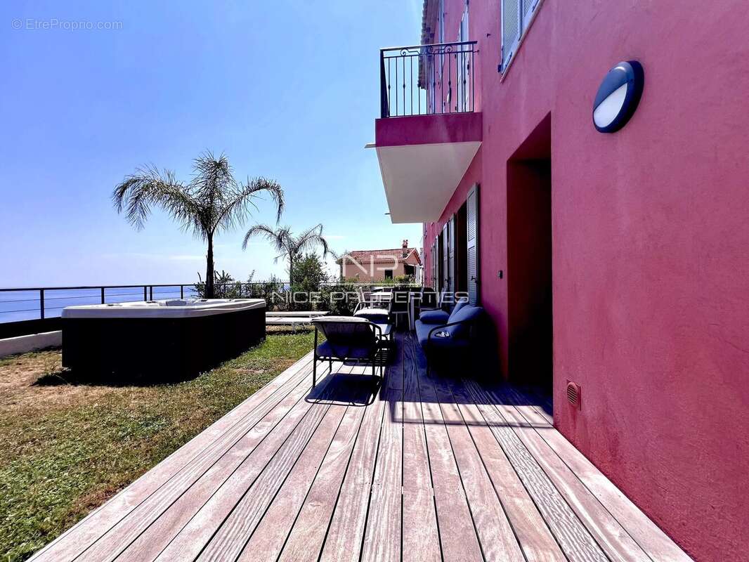 Appartement à THEOULE-SUR-MER
