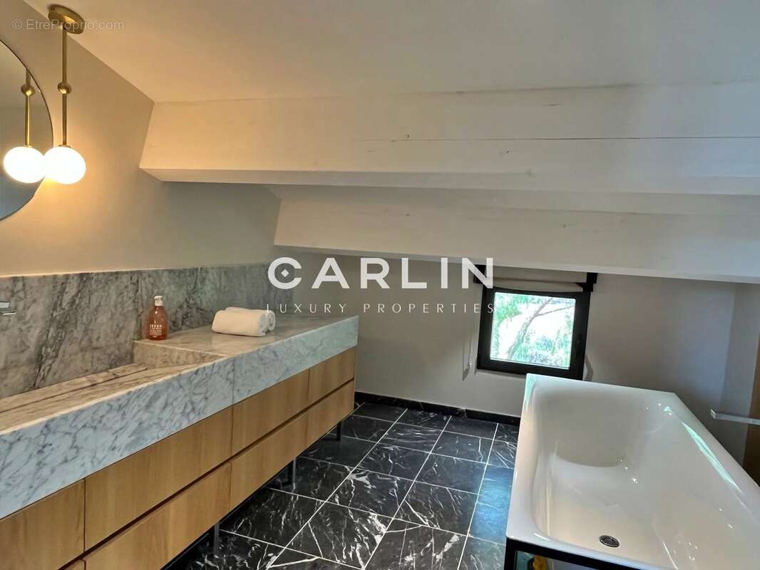 Maison à RAMATUELLE