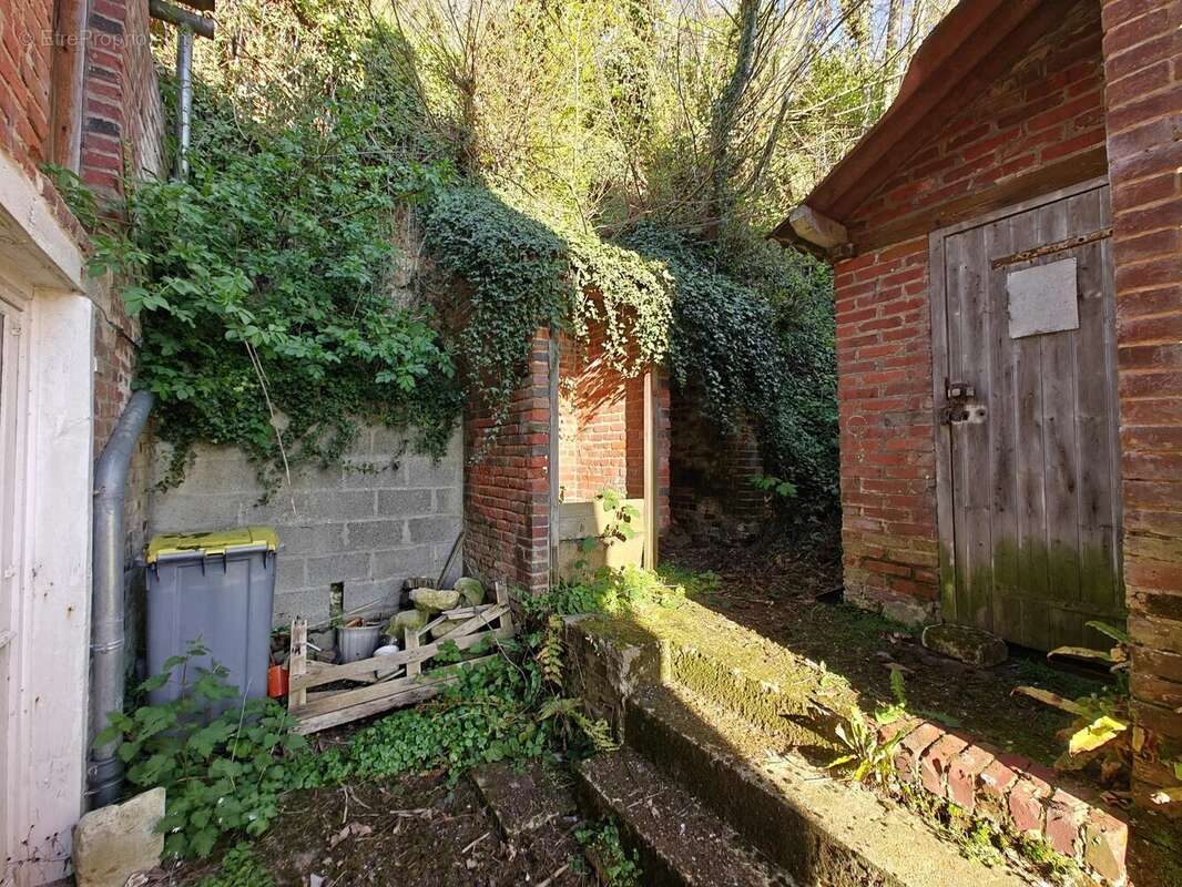 Maison à NASSANDRES