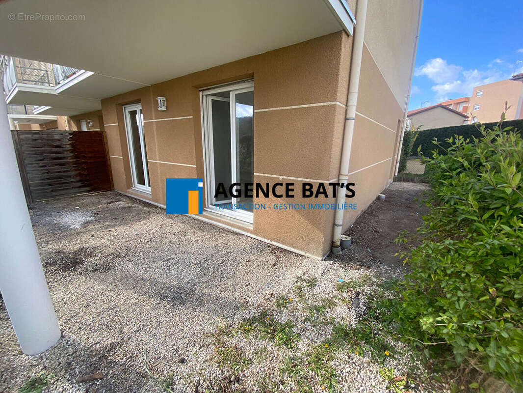 Photo 3 - Appartement à ROCHE-LA-MOLIERE