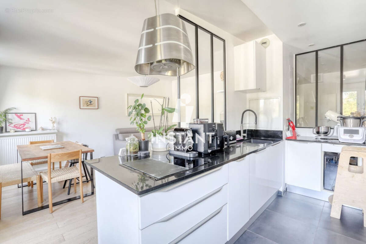 Appartement à SEVRES