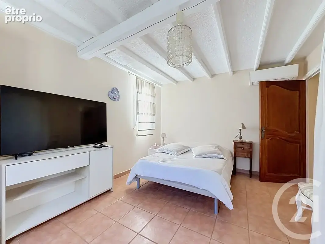 Maison 5 pièces 231 m² à vendre à Morieres-Les-Avignon (84310) - photo 16