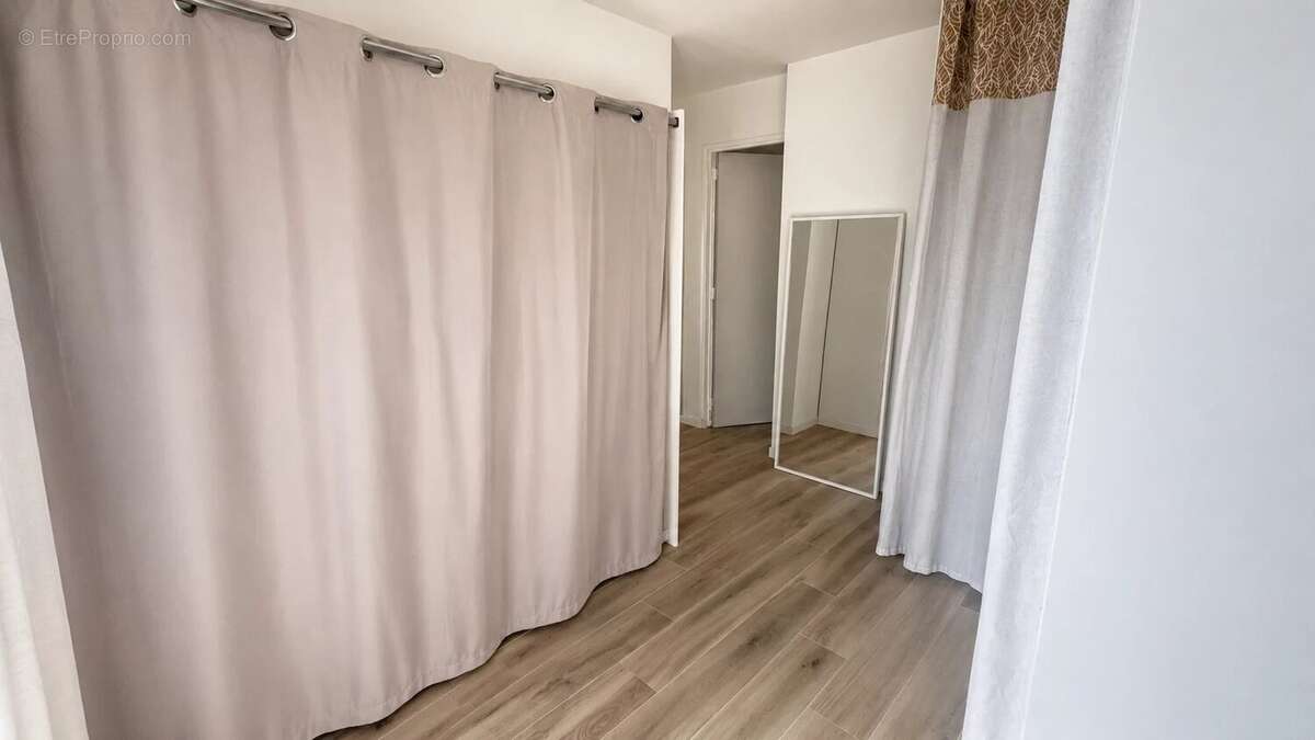 Maison 110 m² à Aubagne  - photo 7