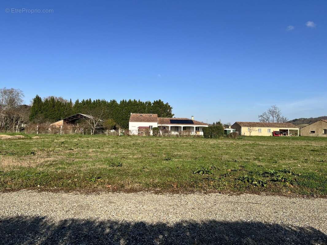 Terrain à GOUDOURVILLE
