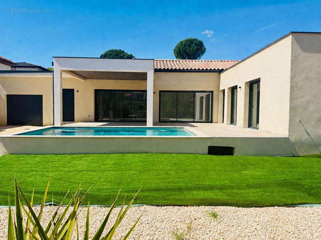 Maison à SAINT-CHRISTOL-LES-ALES
