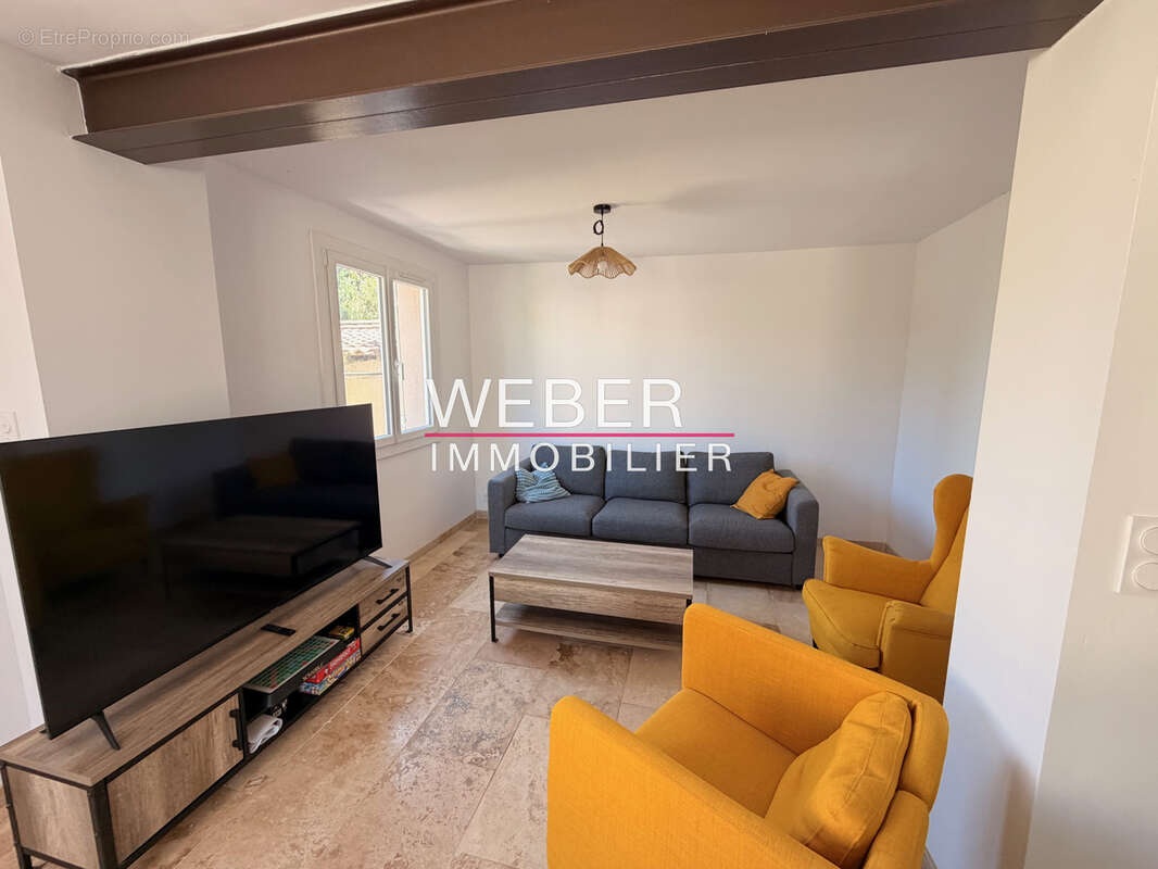 TOULON OUEST 4 CHEMINS - Maison 130 m2 - Piscine - Terrain 840 m2 - photo 6