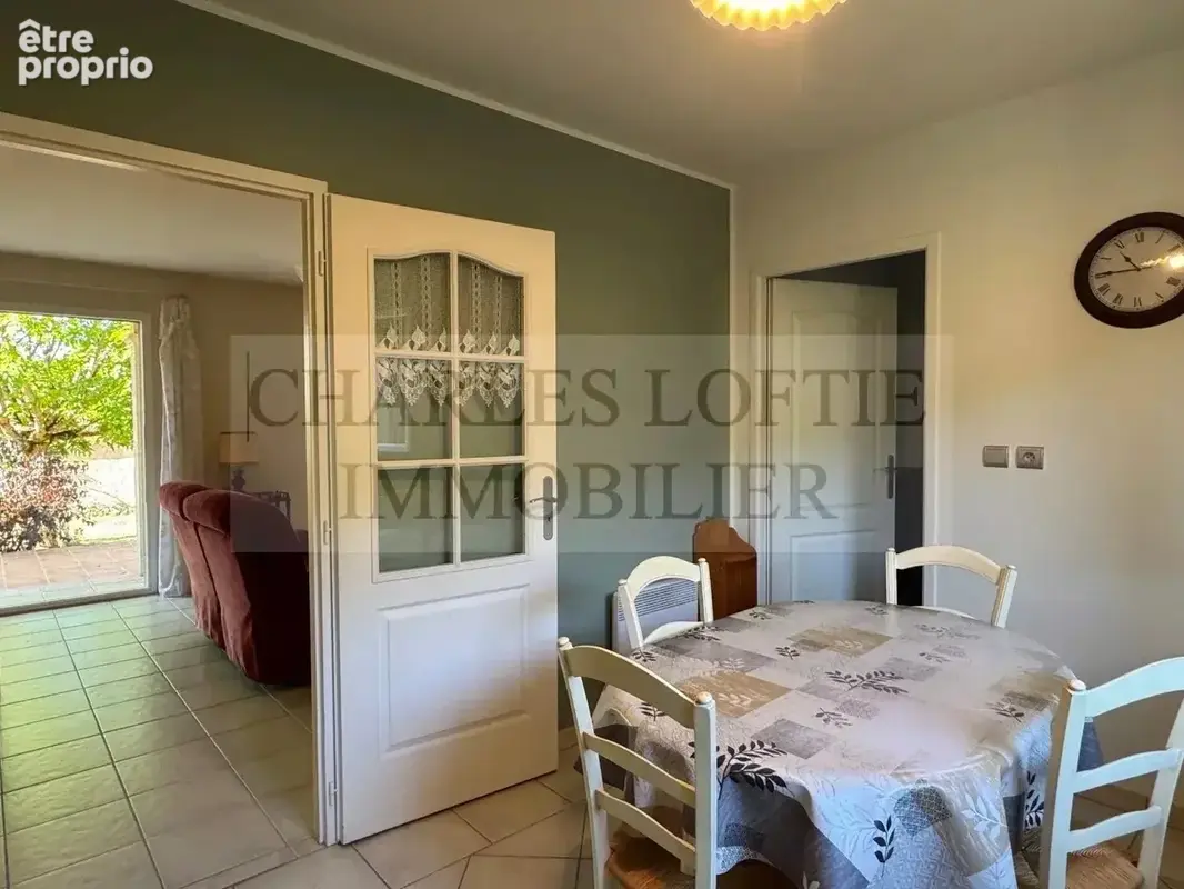 Jolie maison de plain-pied avec 3 chambres et garage sur un terrain de 1 057 m² à Cazals - photo 6