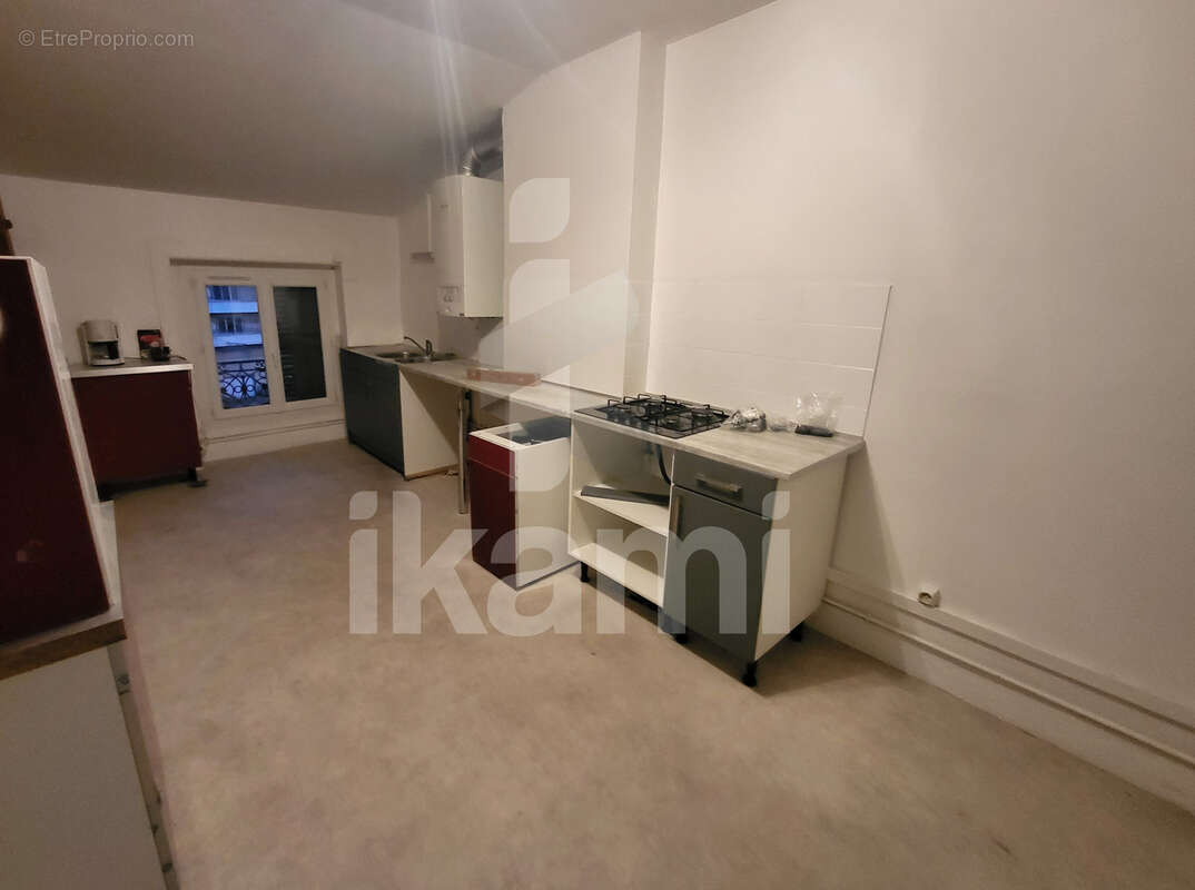 Appartement à SAINT-ETIENNE