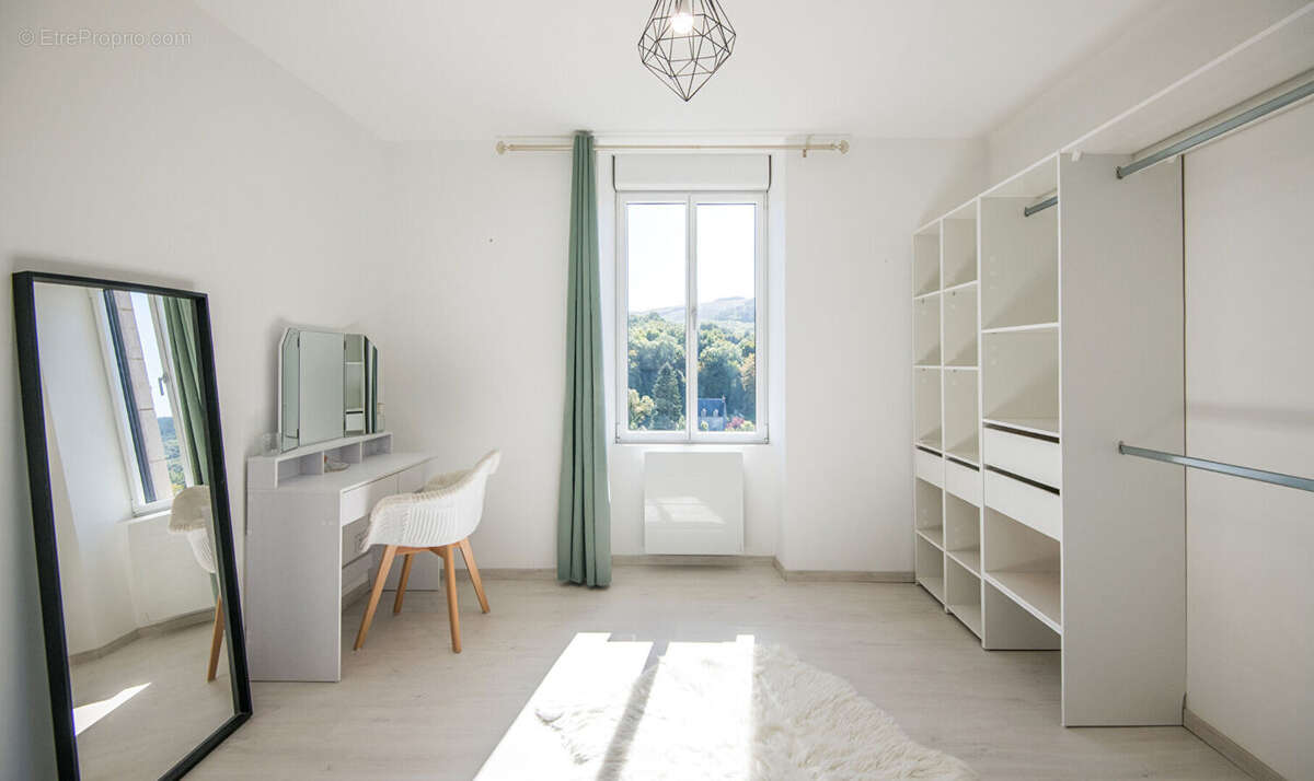 Maison à BERTHOLENE