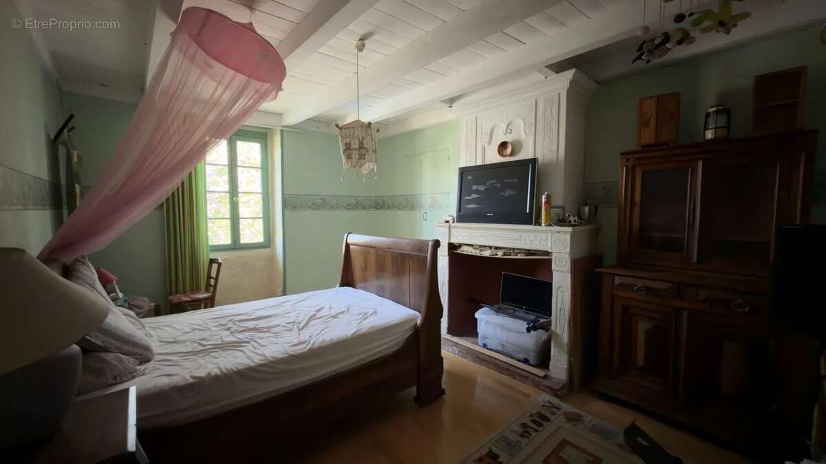 Maison en pierre à Berson - photo 19