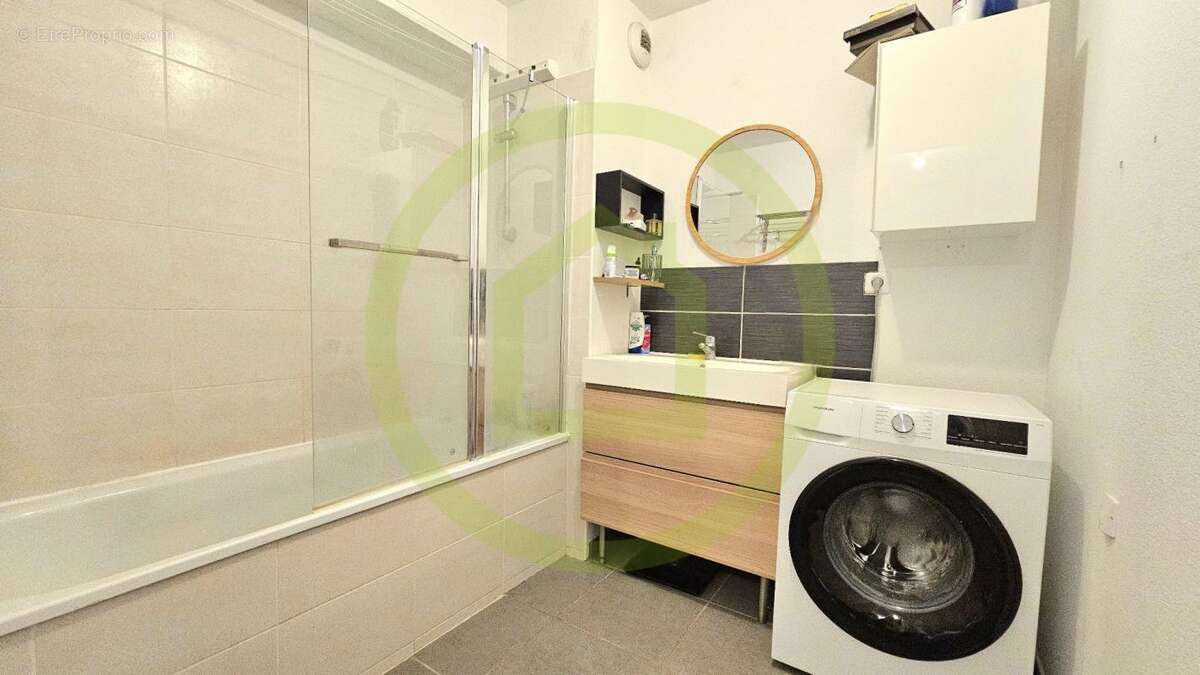 Appartement à CASTELNAU-LE-LEZ