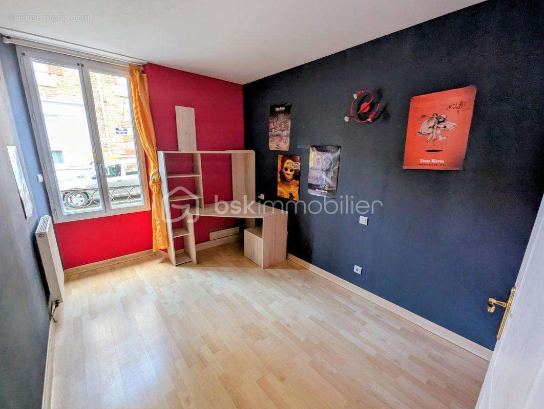 Appartement à FOUGERES
