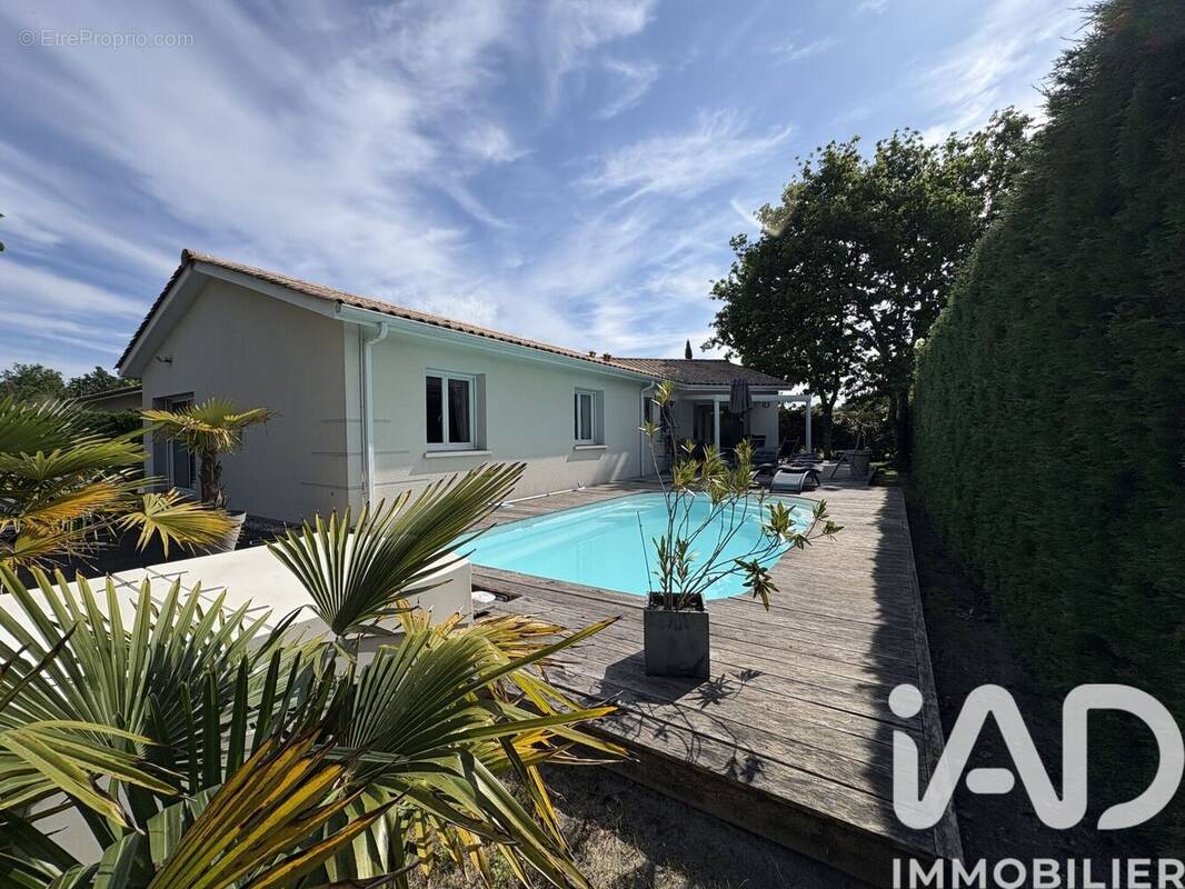 Photo 1 - Maison à LACANAU
