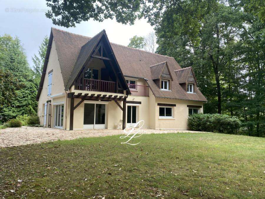 Maison 213 m² à La Bazoge  - photo 898