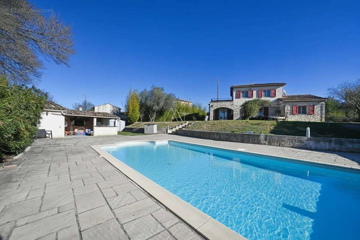 Maison à BOISSET-ET-GAUJAC