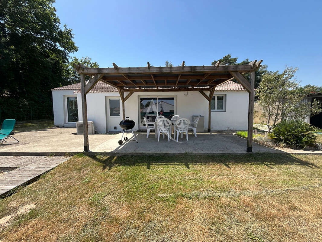 Maison Martinet - 3 chambres - photo 6