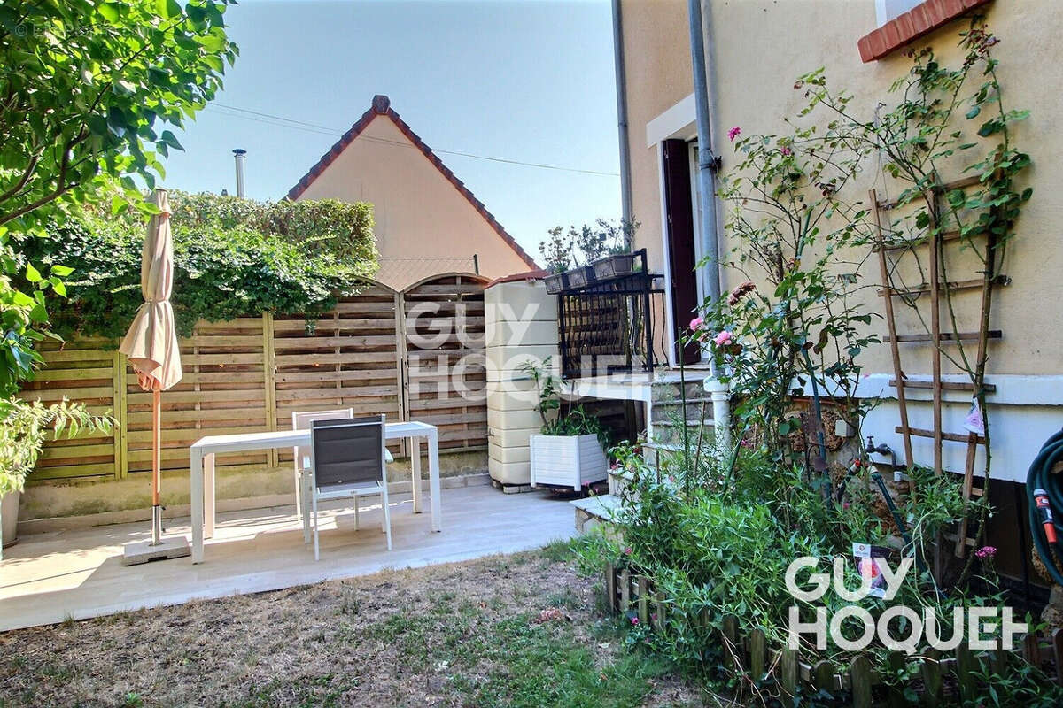 Maison à VIROFLAY