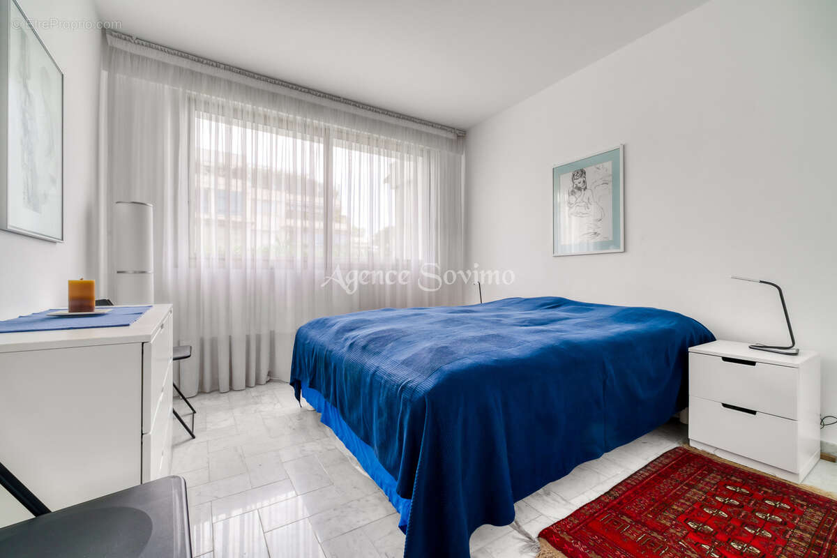 Appartement à MANDELIEU-LA-NAPOULE