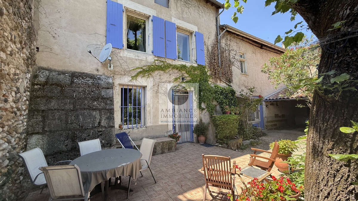 Maison à GUILHERAND-GRANGES