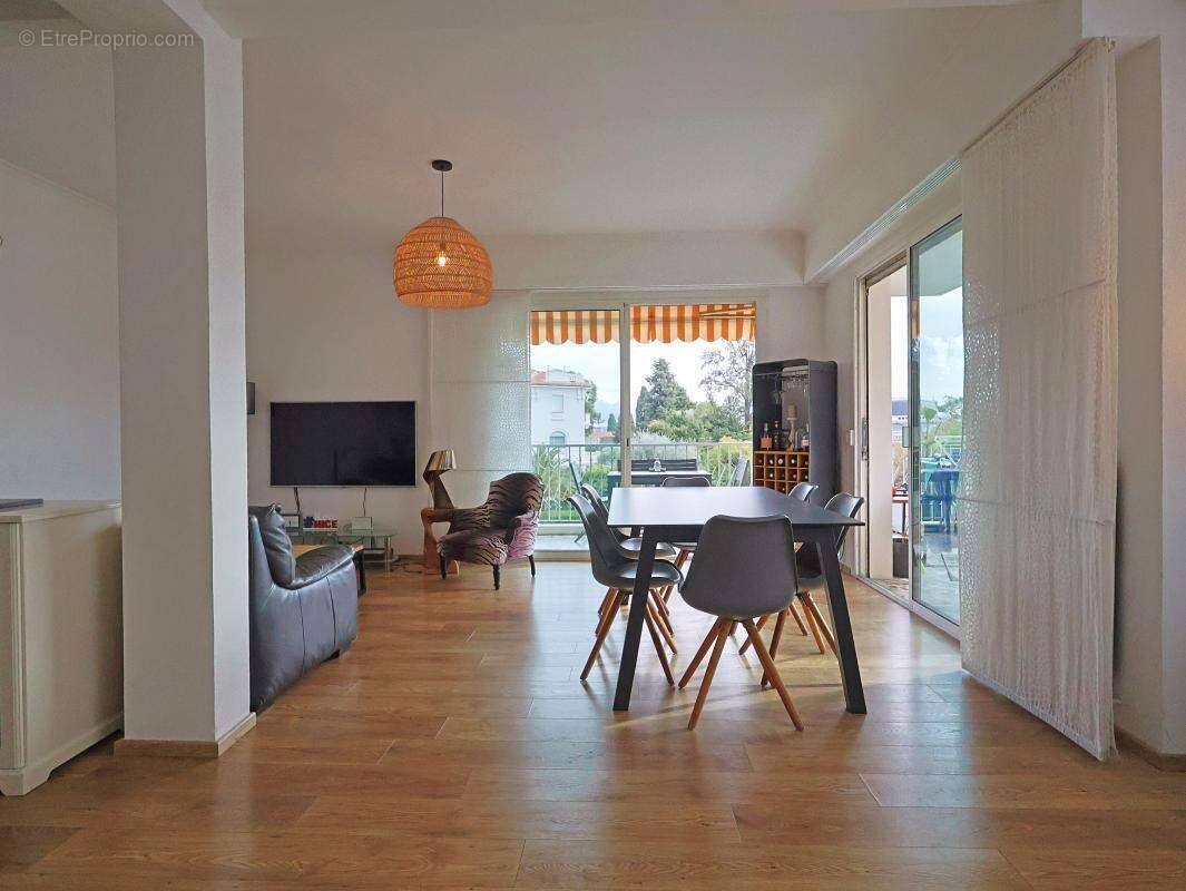 Nice Ouest : 3/4 pièces dans résidence avec piscine - photo 3