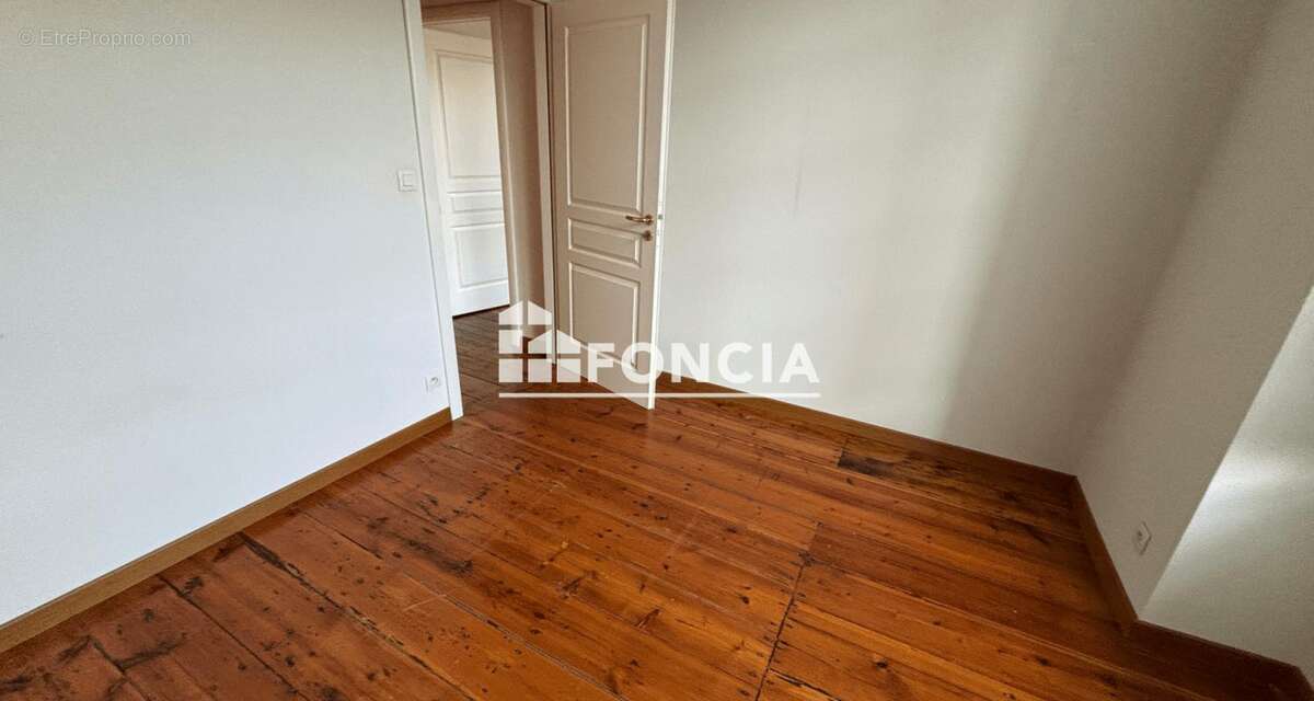 Appartement à COGNAC