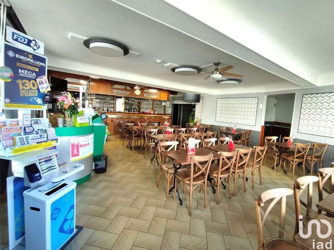 Photo 2 - Commerce à MONDOUBLEAU