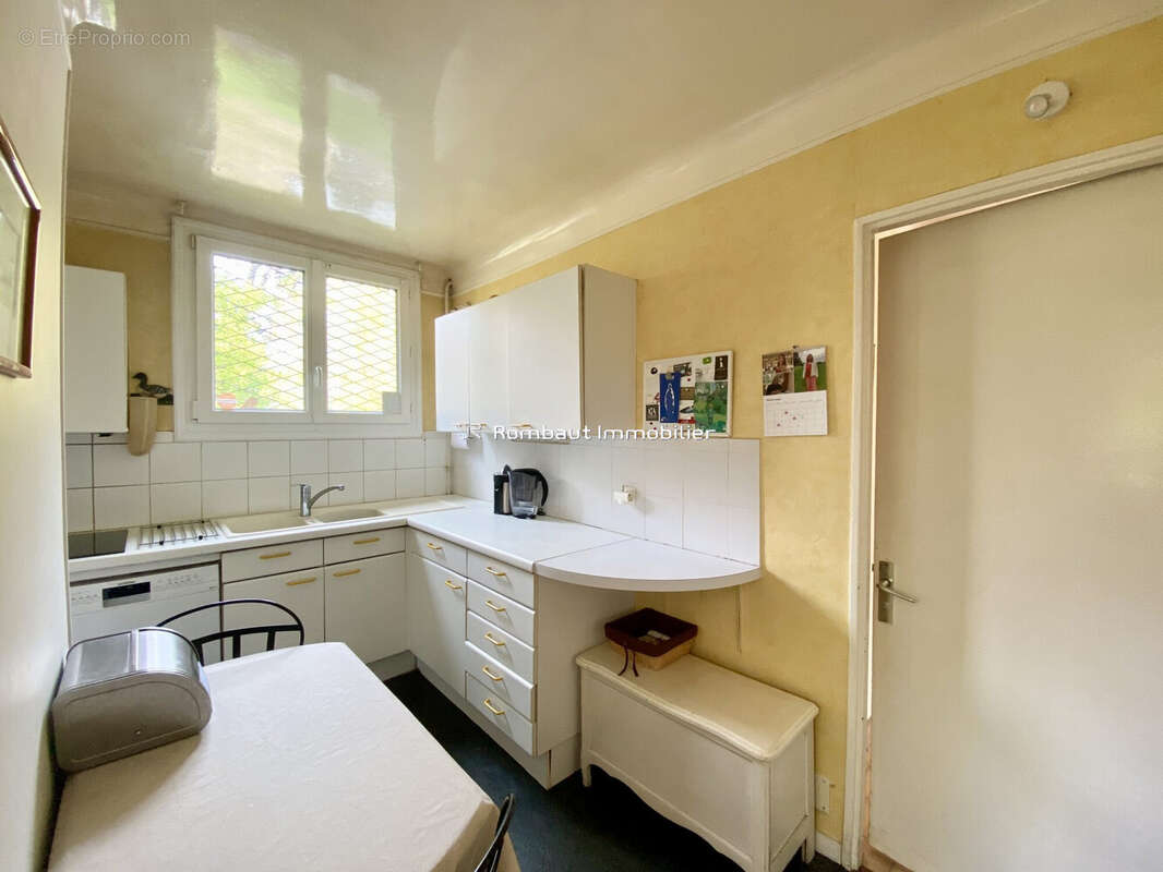 Maison à LA CELLE-SAINT-CLOUD