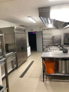 Commerce à CHAVELOT