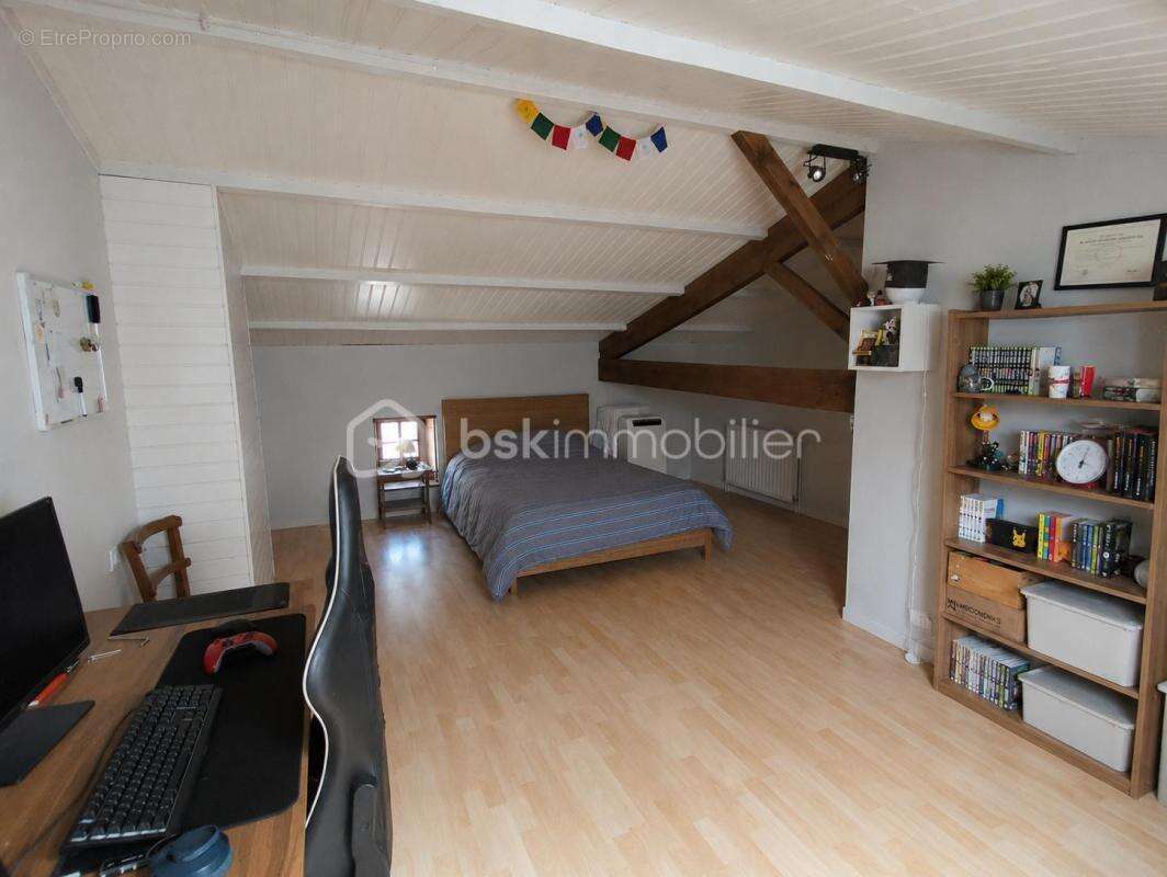 Maison familiale de 220 m² à Boisredon - photo 6