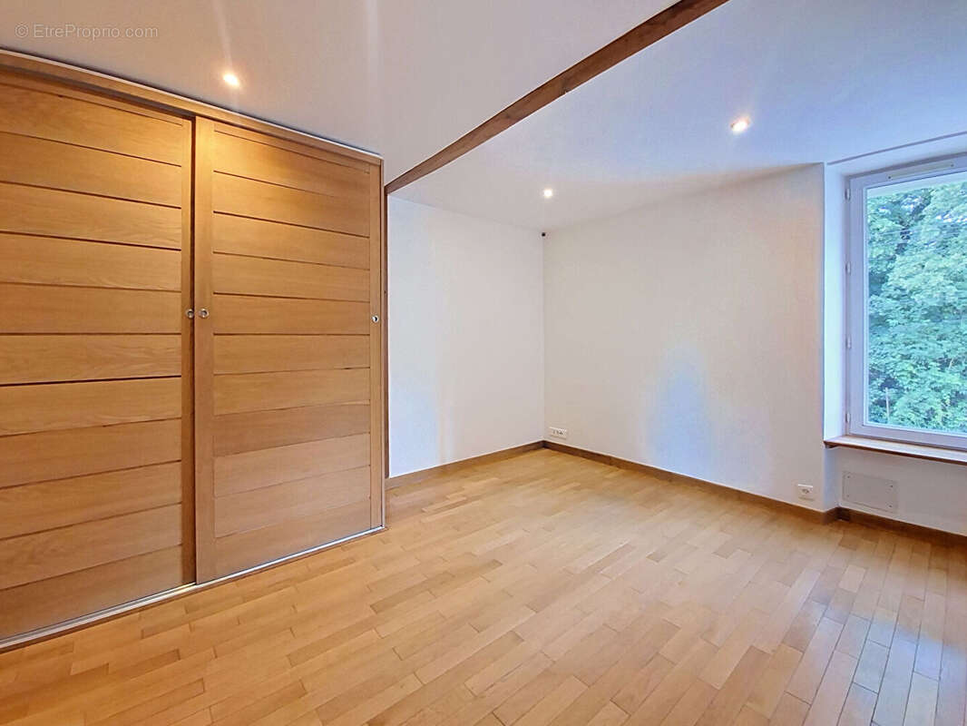 Appartement à YERRES
