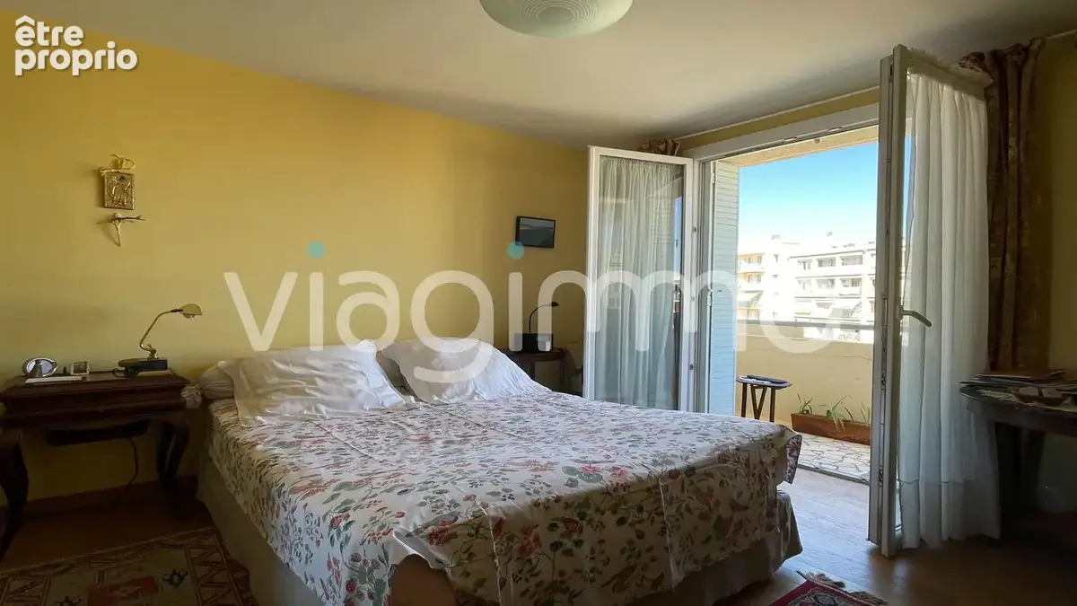 Appartement viager occupé - Marseille 13005 - 4 pièce(s) - 92.92 m2 - photo 5