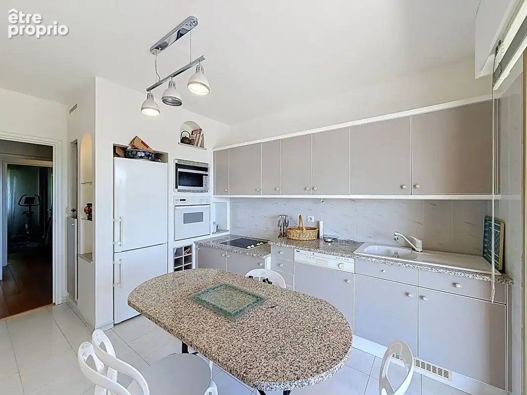 Appartement 90 m² avec grande terrasse et aperçu mer ? Résidence calme - photo 4