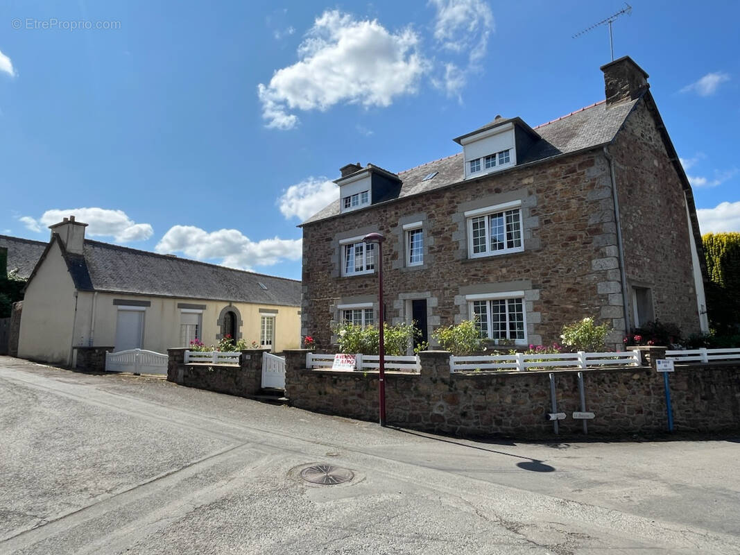 Maison à GOUDELIN