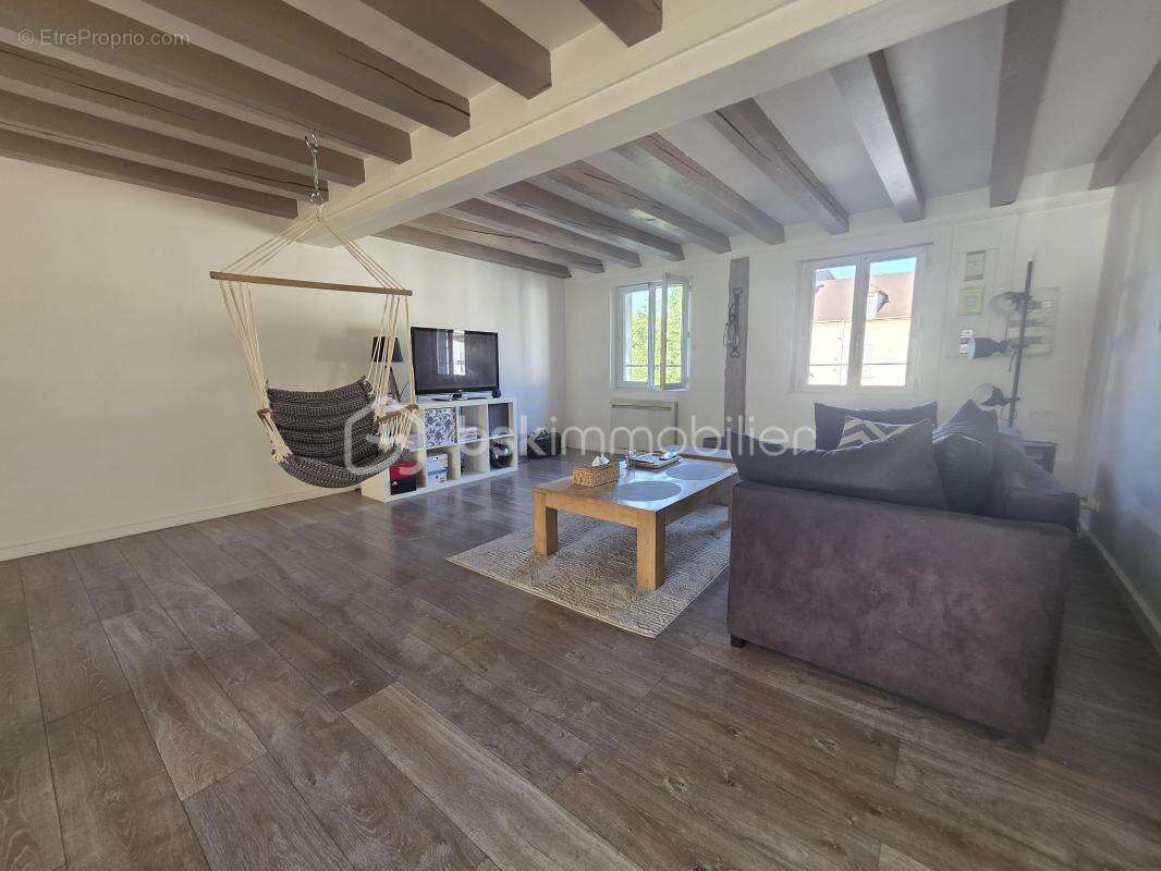 Appartement à NEMOURS