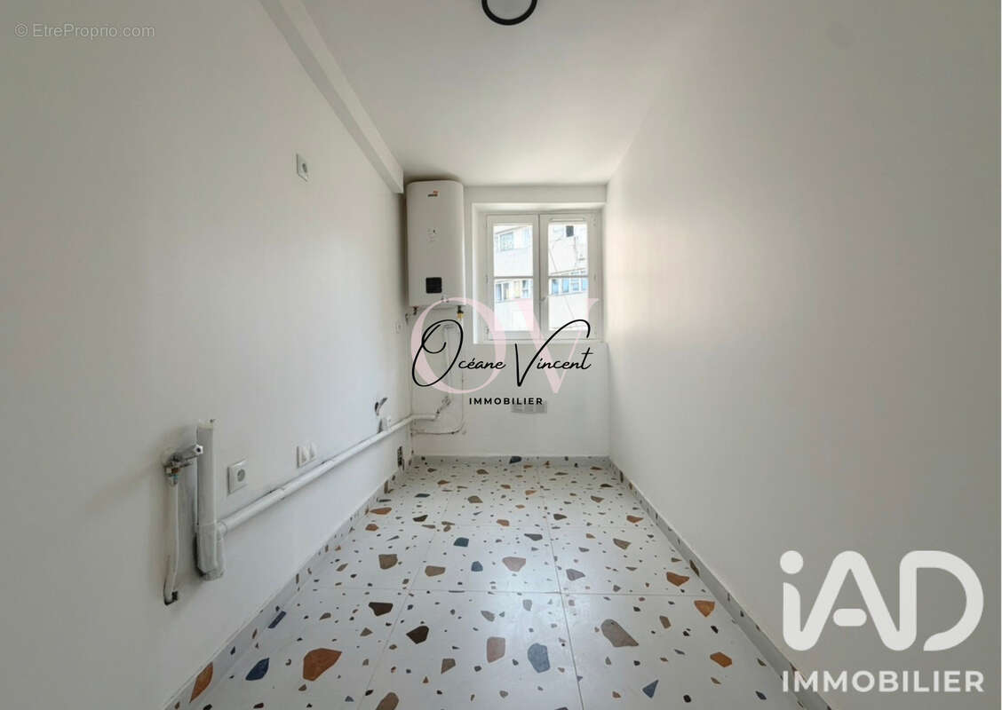 Appartement 45 m² à Saint-Denis  - photo 5