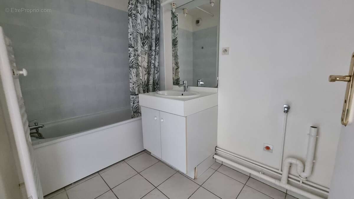 Appartement à RAMONVILLE-SAINT-AGNE