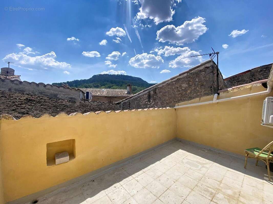 Appartement 53 m² à Salernes  - photo 9