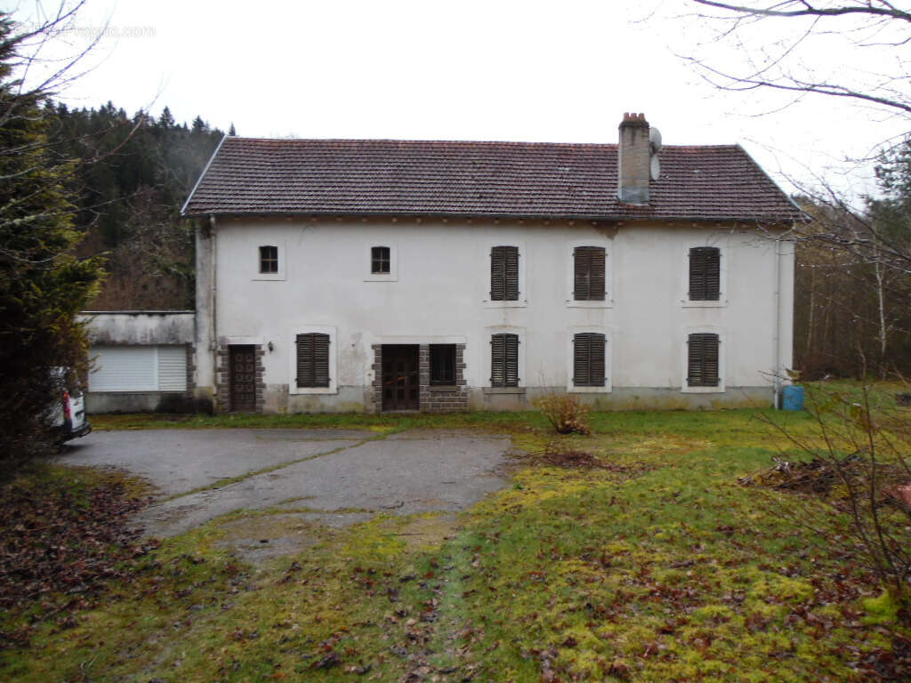Maison à SENONES