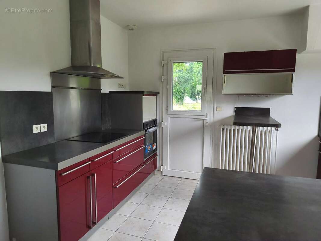 Maison à LA FERRIERE-AUX-ETANGS